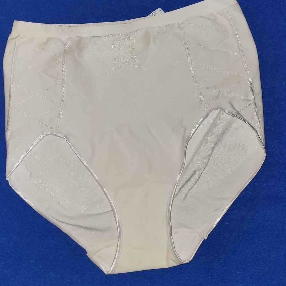 Sarah Lee seamless  Sample NWOT 2xl